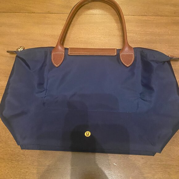 Longchamp Le Pliage Foldable Tote Bag in Navy Blue. - Picture 2 of 15